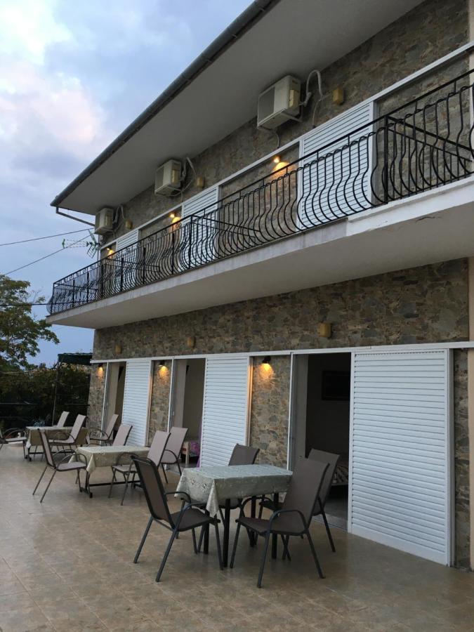 Kókkinon Nerón Villa Leonidas Koutsoupia מראה חיצוני תמונה