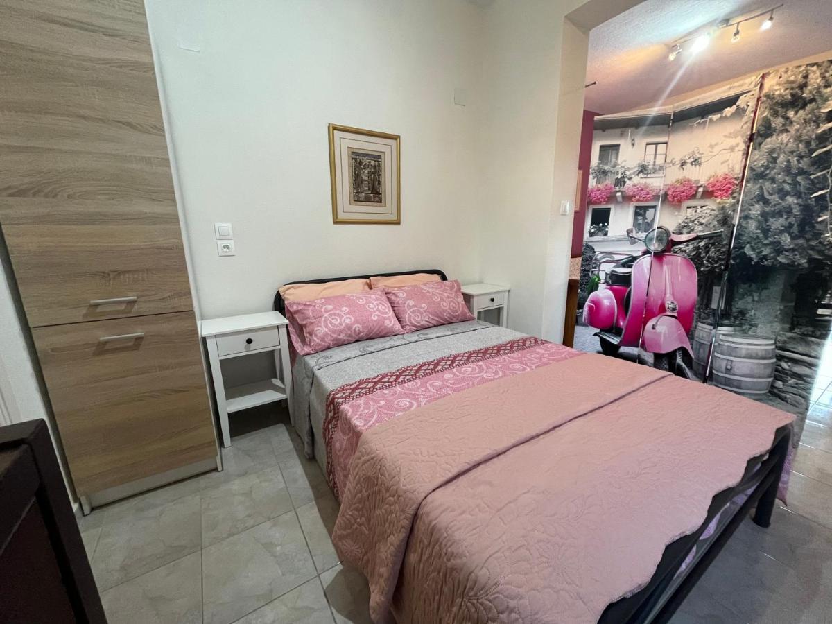 Kókkinon Nerón Villa Leonidas Koutsoupia מראה חיצוני תמונה