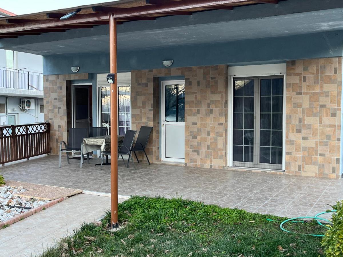Kókkinon Nerón Villa Leonidas Koutsoupia מראה חיצוני תמונה