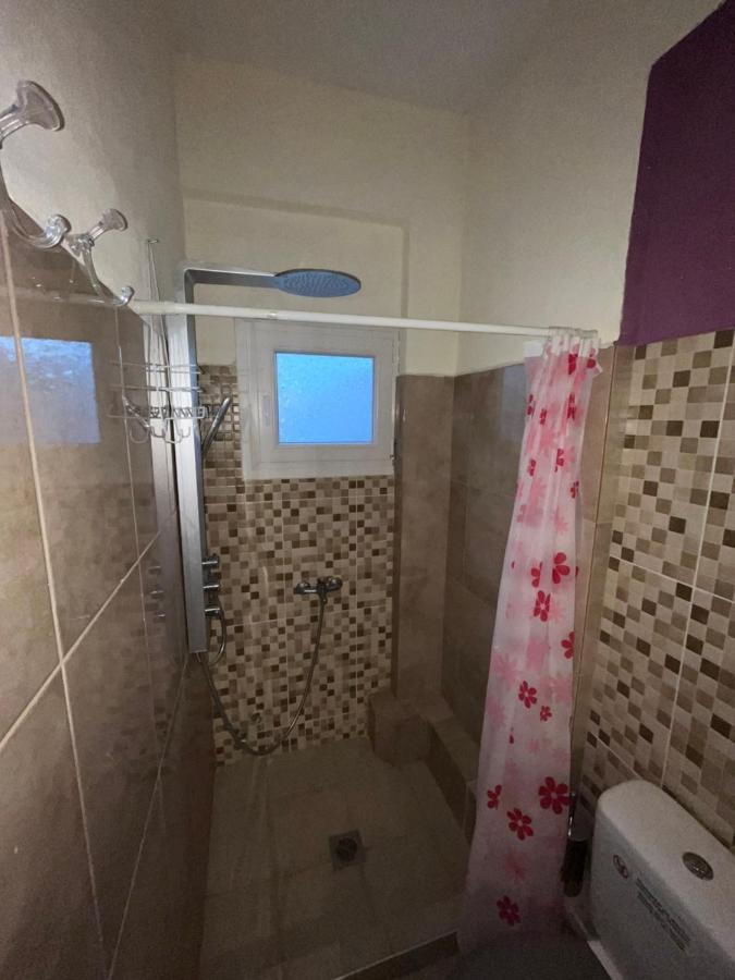 Kókkinon Nerón Villa Leonidas Koutsoupia מראה חיצוני תמונה